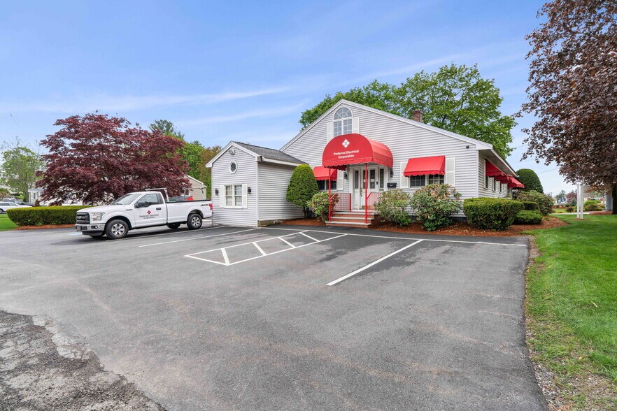 More Photos Of 1764 Main St, Tewksbury Office For Lease