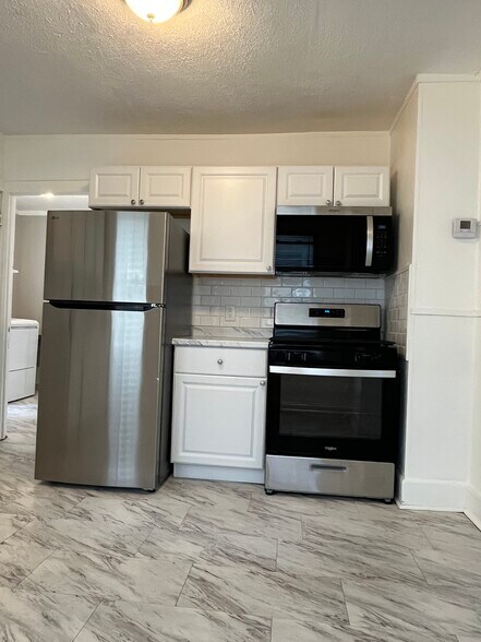 More Photos Of 5007 Clark Ave, Cleveland Freestanding For Sale