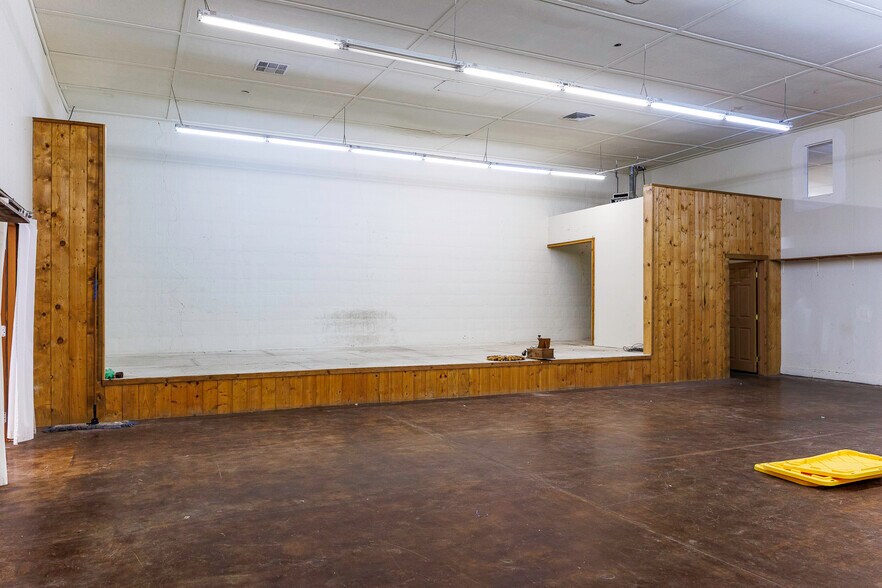 More Photos Of 403 N Florence St, Casa Grande Restaurant For Lease