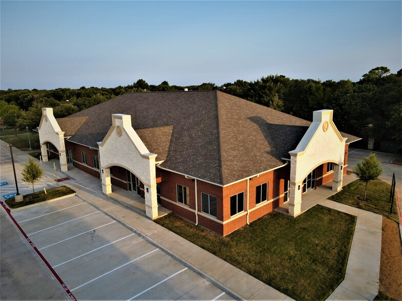 Primary Photo Of 2041 Morriss Rd, Flower Mound Medical For Lease