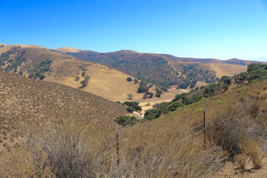 More Photos Of 32800 Johnson Canyon Rd, Gonzales Land For Sale