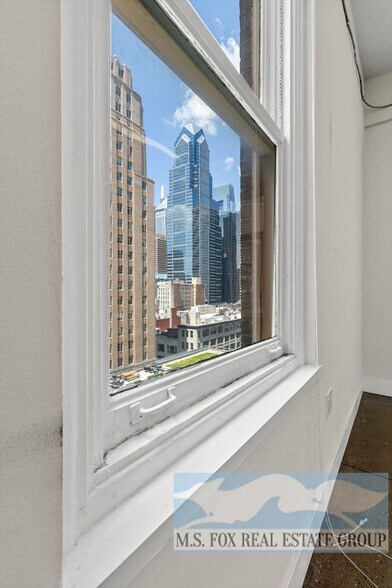 More Photos Of 1420 Walnut St, Philadelphia Office For Lease