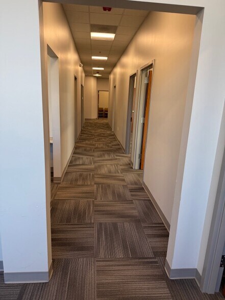 More Photos Of 4282 E Rockton Rd, Rockton Rehabilitation Center For Lease