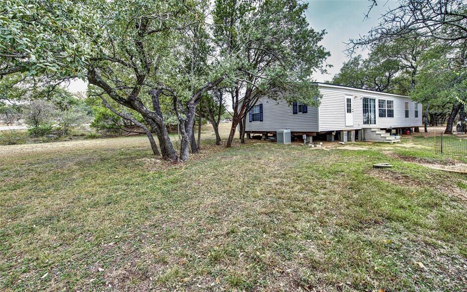 More Photos Of 5016 Bob Wire Rd, Spicewood Land For Sale