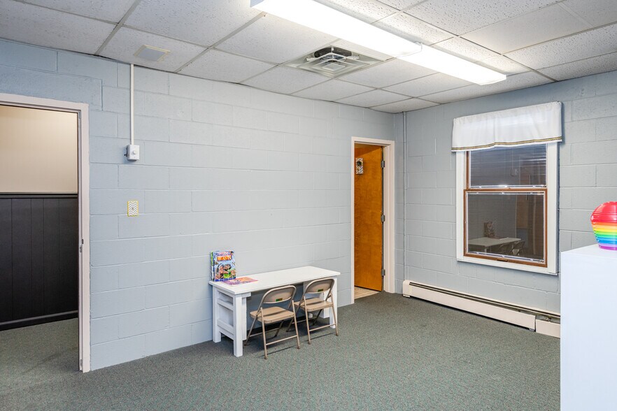 More Photos Of 4445 Wilmington Pike, Dayton Religious Facility For Sale