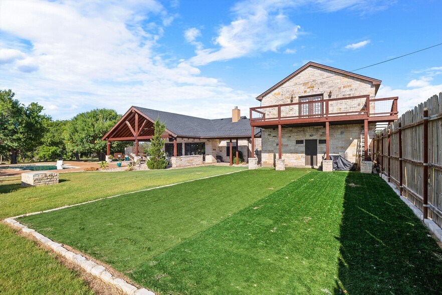 More Photos Of 31300 Ranch Road 12, Dripping Springs Specialty For Sale