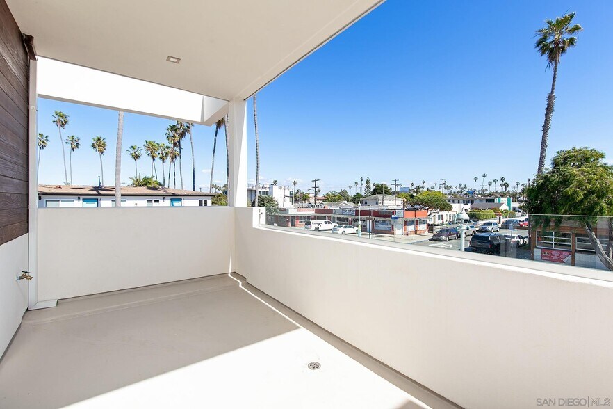 More Photos Of 2158 & 2166 Abbott st, San Diego Apartments For Sale