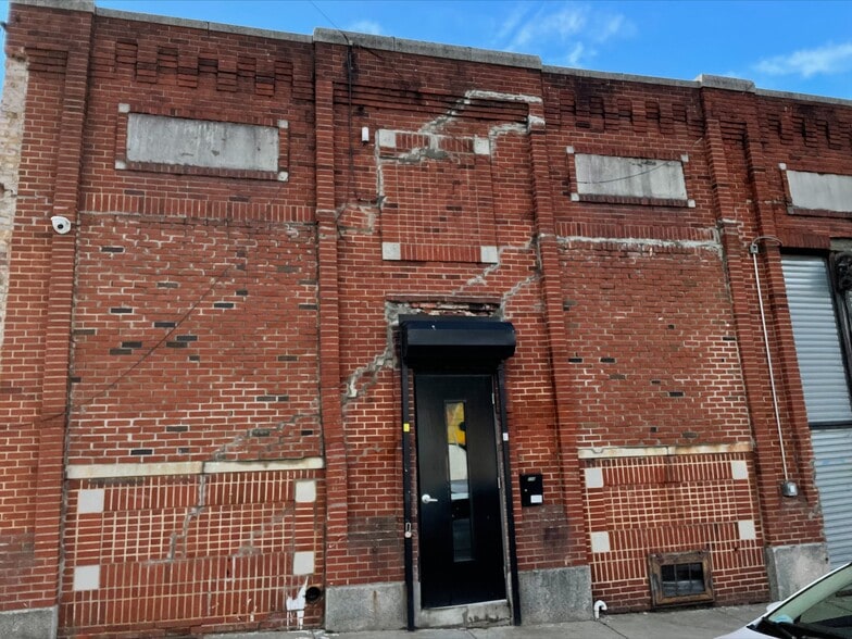 More Photos Of 156-158 Ludlow St, Yonkers Warehouse For Lease