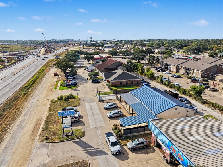 More Photos Of 3114 Texas Ave S, College Station Freestanding For Lease