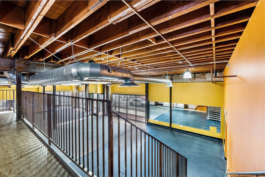 More Photos Of 301 Pine Ave, Long Beach Health Club For Lease