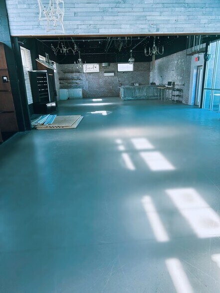 More Photos Of 116 W Bankhead Hwy, Villa Rica Storefront Retail Office For Sale
