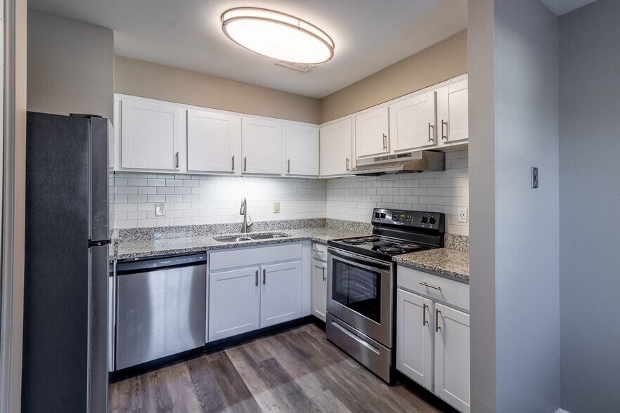 More Photos Of 501 1st Ave SE, Carmel Apartments For Sale