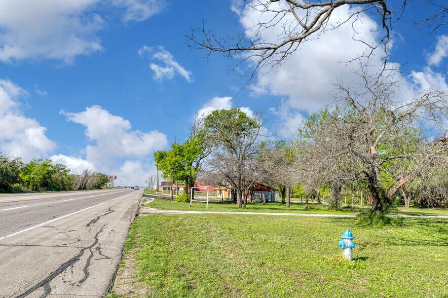 More Photos Of 4228 Hwy 377, Granbury Land For Sale