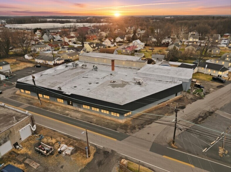 Primary Photo Of 2500 Sparrows Point Rd, Sparrows Point Storefront For Lease