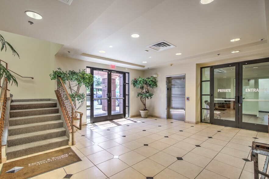 More Photos Of 1349 Galleria Dr, Henderson Office Residential For Lease