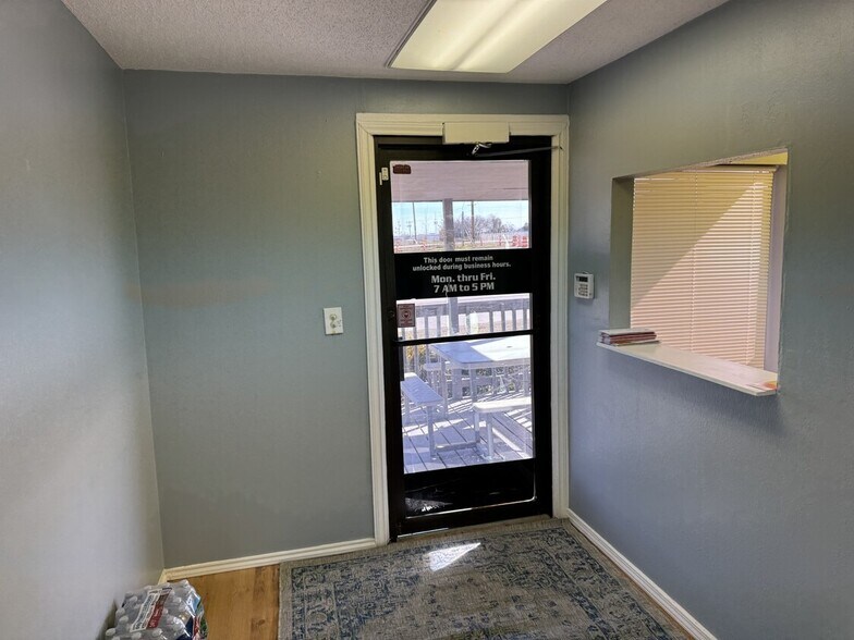 More Photos Of 200 Industrial Blvd, Mansfield Service For Sale