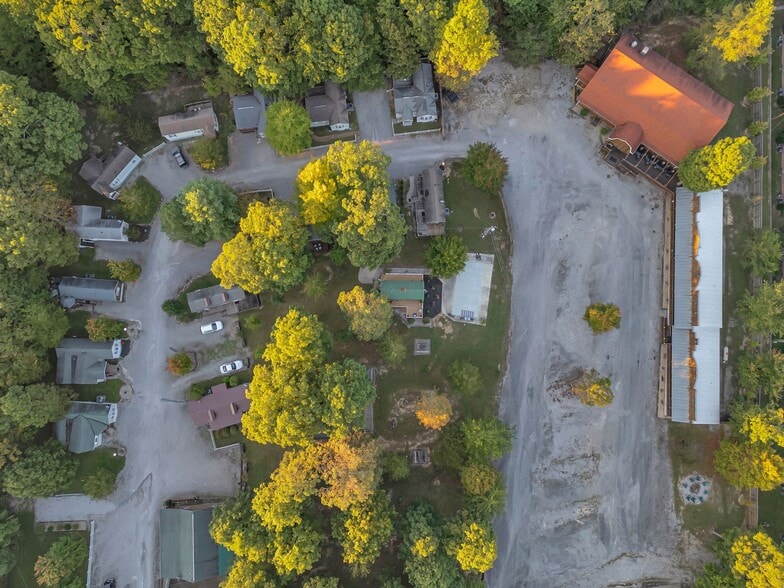 More Photos Of 11845 US 41 St, Monteagle Trailer Camper Park For Sale