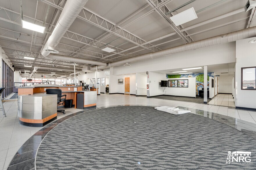 More Photos Of 3705 W Wall St, Midland Industrial For Sale