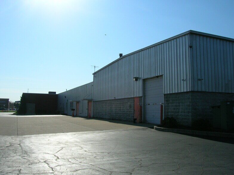 More Photos Of 10350 Calumet Ave, Munster Auto Repair For Lease