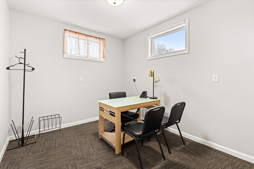 More Photos Of 642 Central Ave, Dover Office For Lease