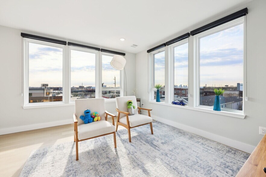 Primary Photo Of 64-68 Emmet St, Newark Apartments For Lease