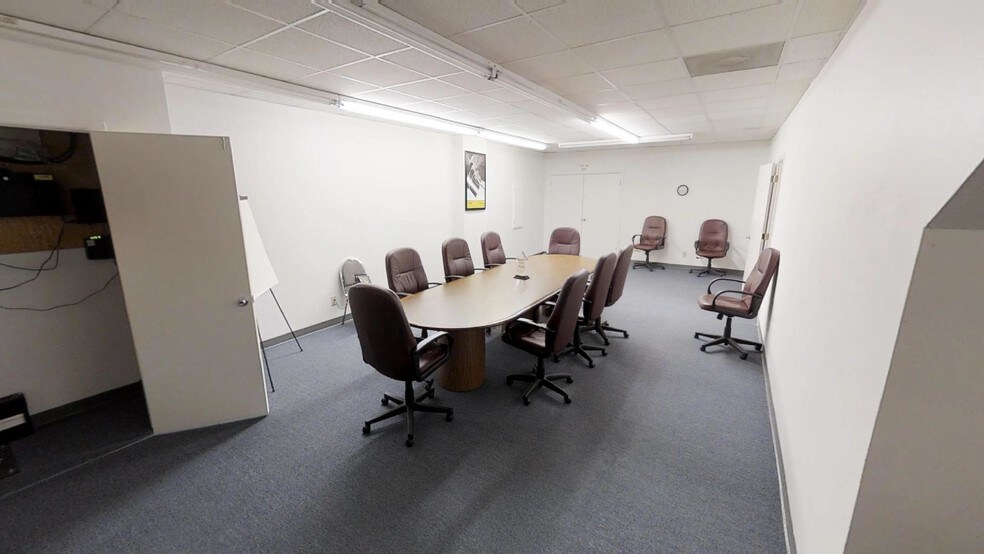 More Photos Of 3540 N Loop 1604 E, San Antonio Service For Lease