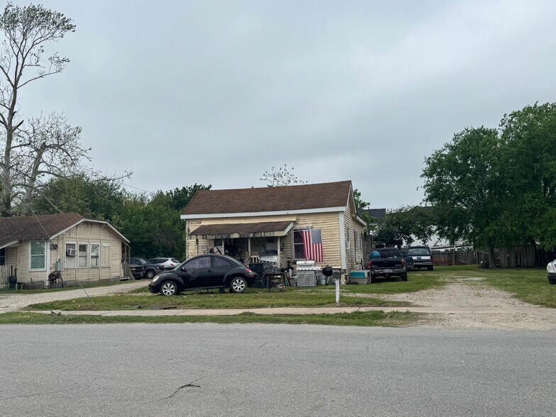 More Photos Of 4017 Robertson St, Houston Land For Sale