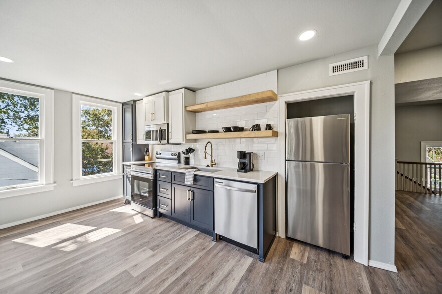 More Photos Of 1703 S Quaker Ave, Tulsa Apartments For Sale