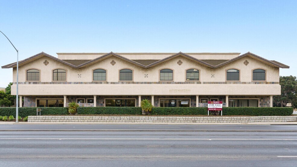 More Photos Of 2370 Skyway Dr, Santa Maria Medical For Sale