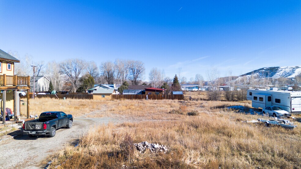 More Photos Of TBD South 6th St, Gunnison Land For Sale