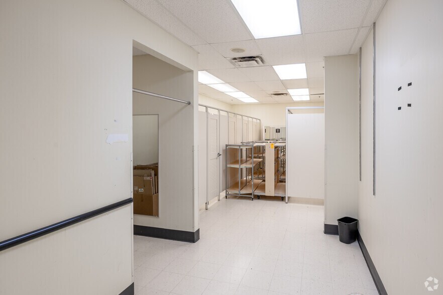 More Photos Of 403-495 Main St, Ansonia Storefront For Sale