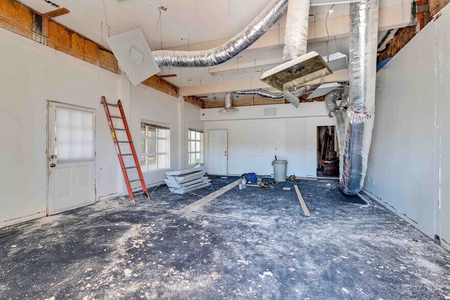 More Photos Of 56300 29 Palms Hwy, Yucca Valley Medical For Sale