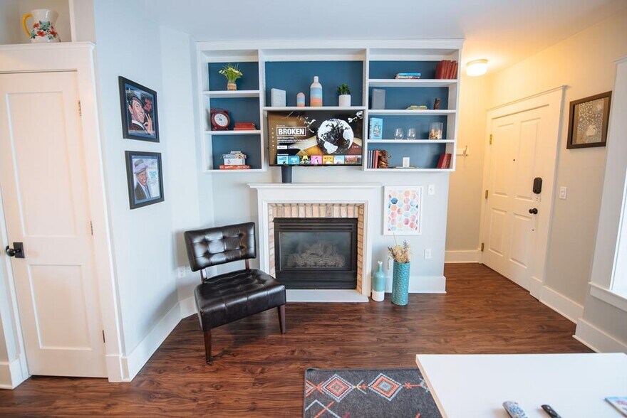 More Photos Of 219 Kentucky St, Sturgeon Bay Specialty For Sale