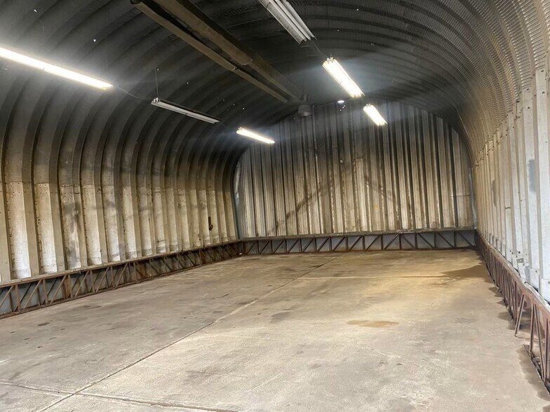 More Photos Of 15-21 129th st, College Point Industrial For Lease