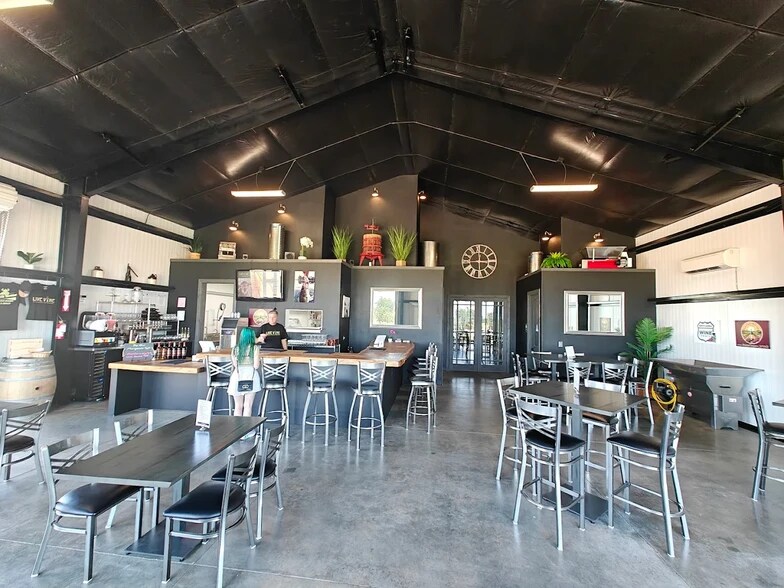 More Photos Of 743 Luds Way, Oroville Winery Vineyard For Sale