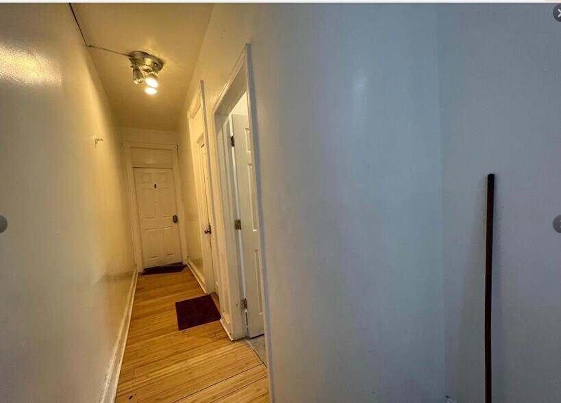 More Photos Of 4118 W Girard Ave, Philadelphia Specialty For Sale