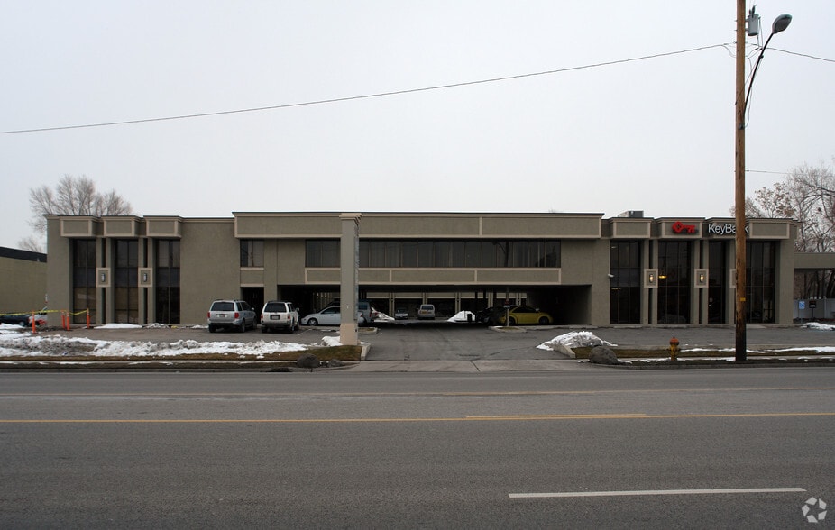 More Photos Of 140 W 2100 S, Salt Lake City Office For Sale