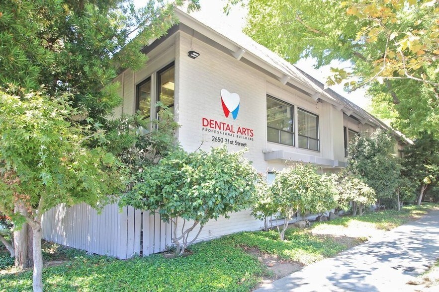 More Photos Of 2650 21st St, Sacramento Medical For Lease