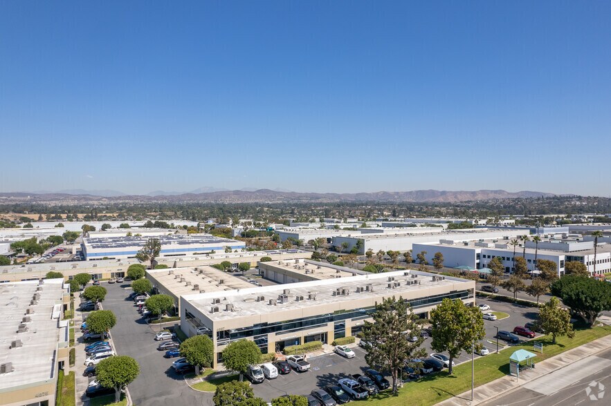 More Photos Of 4887 E La Palma Ave, Anaheim Research And Development For Lease
