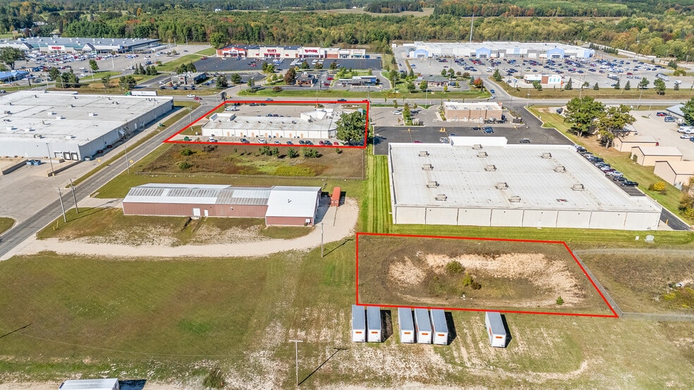 More Photos Of 8826 34 Rd, Cadillac Storefront For Sale