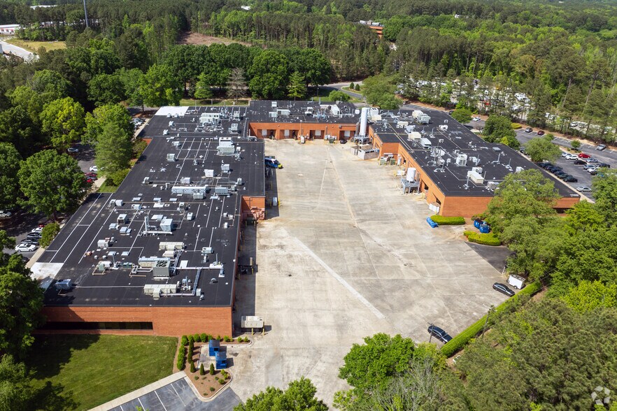 More Photos Of 800-801 Capitola Dr, Durham Research And Development For Lease