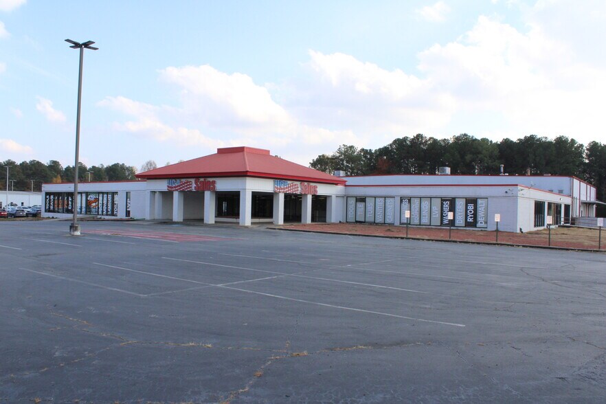 More Photos Of 2086 Paul Walsh Dr, Macon-Bibb Auto Dealership For Lease