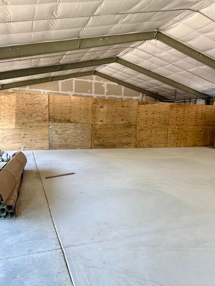More Photos Of 6060 Schooner St, Van Buren Twp Warehouse For Lease