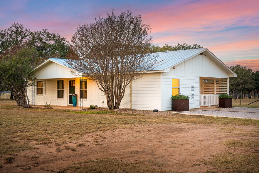 More Photos Of 67 Shaun Ln, Fredericksburg Apartments For Sale