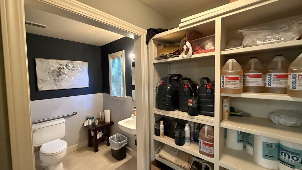 More Photos Of 141-143 E Napa St, Sonoma Office Residential For Sale