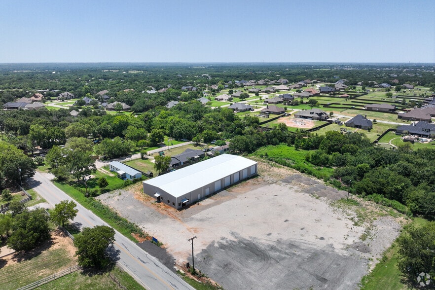 More Photos Of 7224 Bennett Lawson Rd, Mansfield Warehouse For Sale
