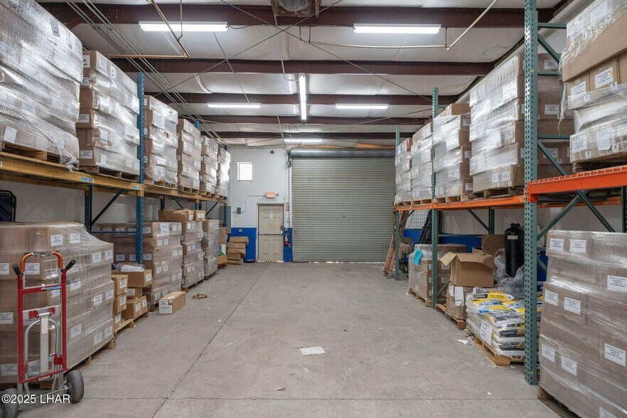 More Photos Of 2880 Sweetwater Ave, Lake Havasu City Light Manufacturing For Lease