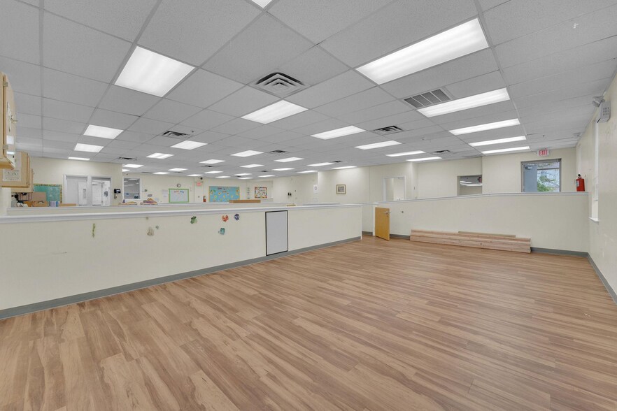 More Photos Of 309 Vine St, Camden Daycare Center For Sale