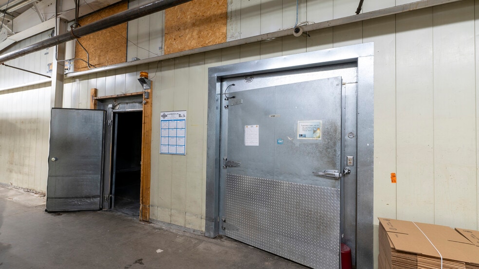 More Photos Of 2106 Valley Dr E, Miles City General Retail For Sale