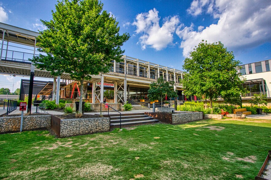 More Photos Of 777 Memorial Dr SE, Atlanta Loft Creative Space For Lease